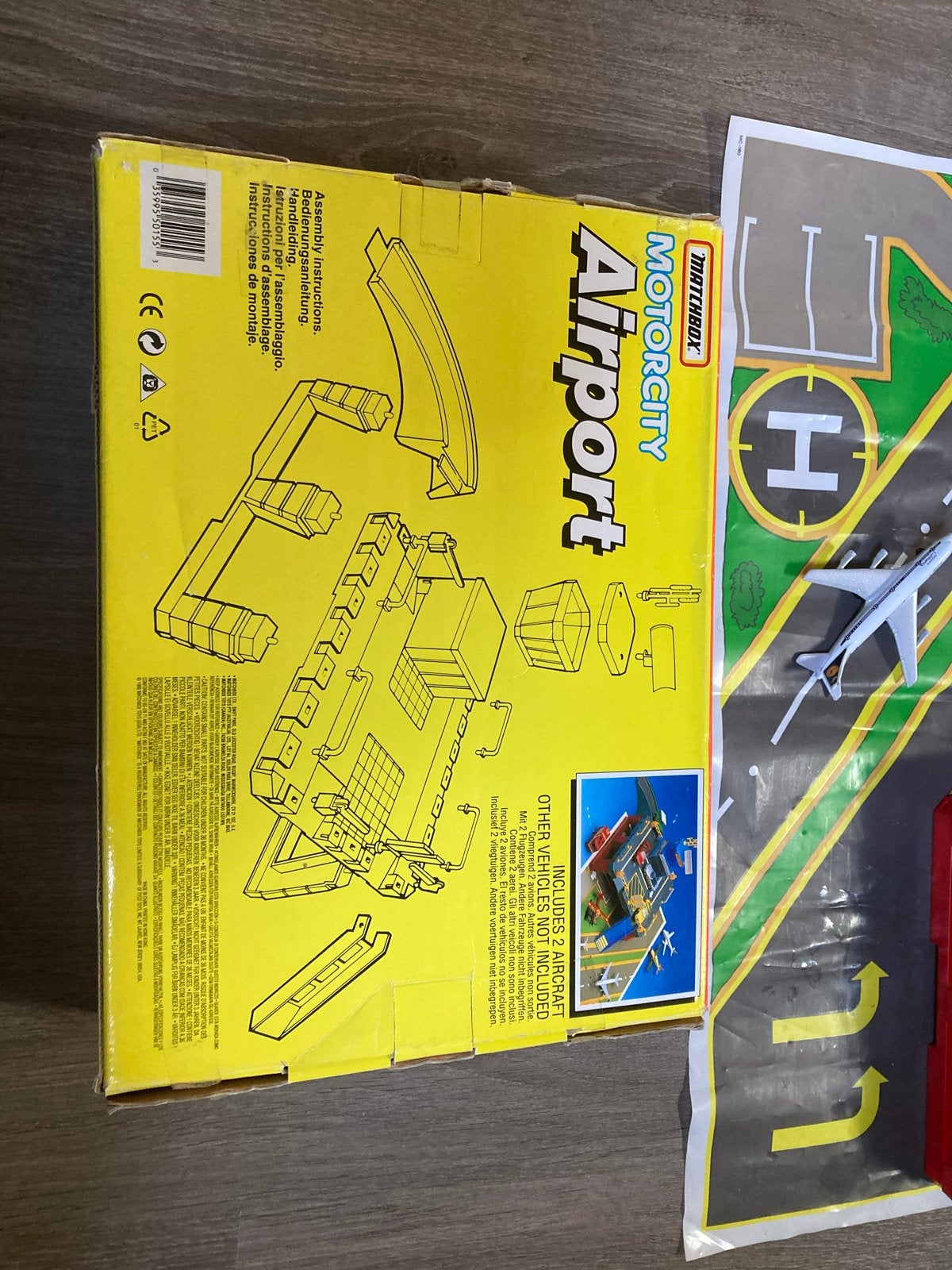 Matchbox Motorcity Airport (1993) in originele doos, Ophalen, Gebruikt, Jongen of Meisje