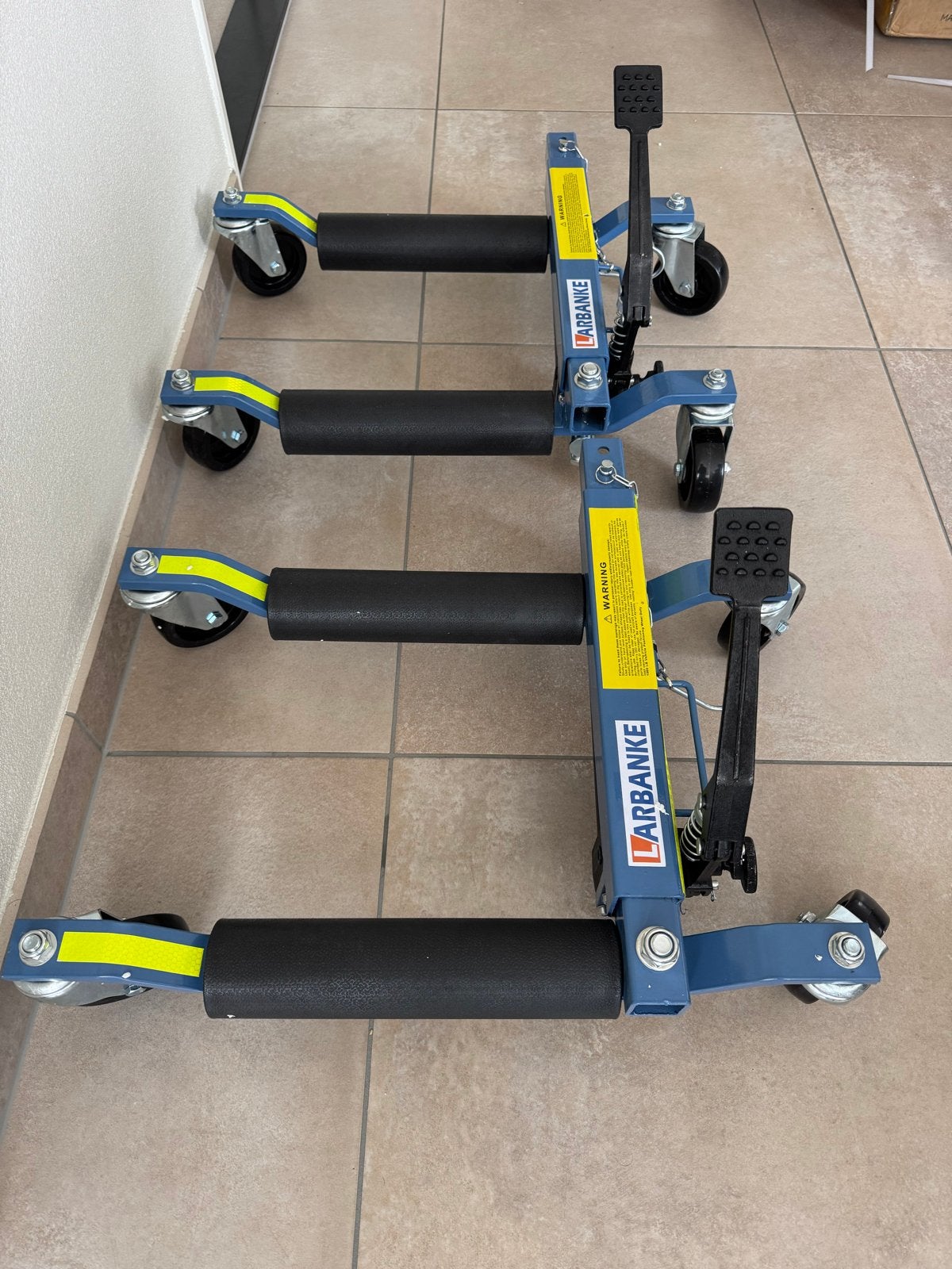 Trolley's voor gestrande/geblokkeerde auto's (set van 2), Ophalen