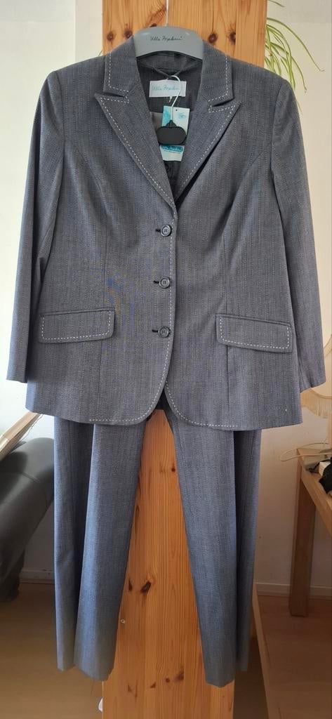 @mooie pak van "Ulla Popkens" m-42 en m- 44: mag apart@, Kleding | Dames, Kostuum of Pak, Maat 42/44 (L), Nieuw, Ophalen of Verzenden