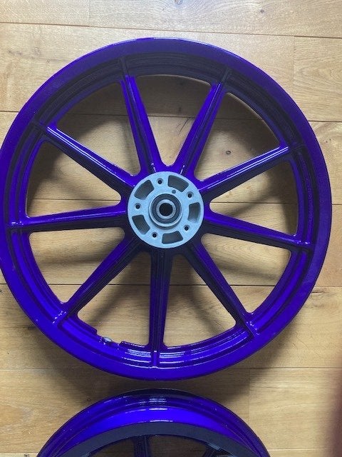 9 Spaaks mag velgen voor Harley, Ophalen, Gereviseerd