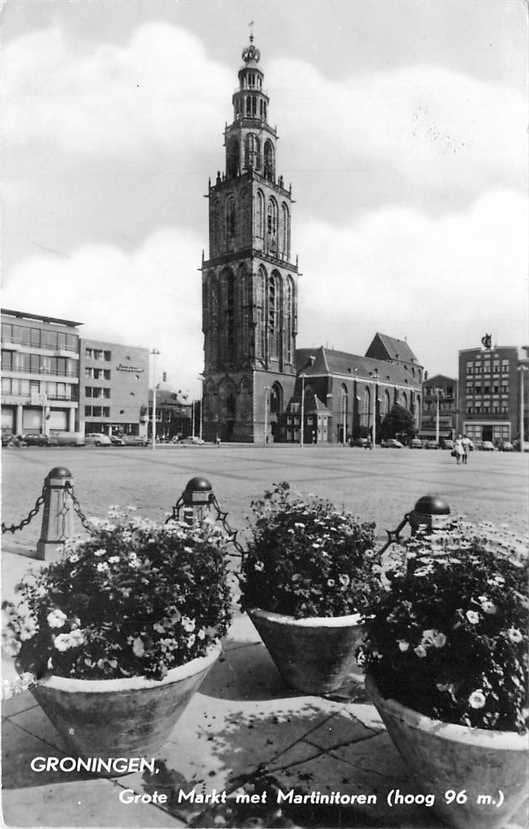 300-128-043 Groningen Grote Markt met Martinitoren, Verzenden, Voor 1920, Groningen