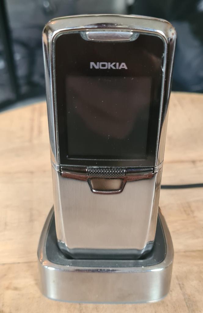 Nokia 8800, Ophalen, Geen camera