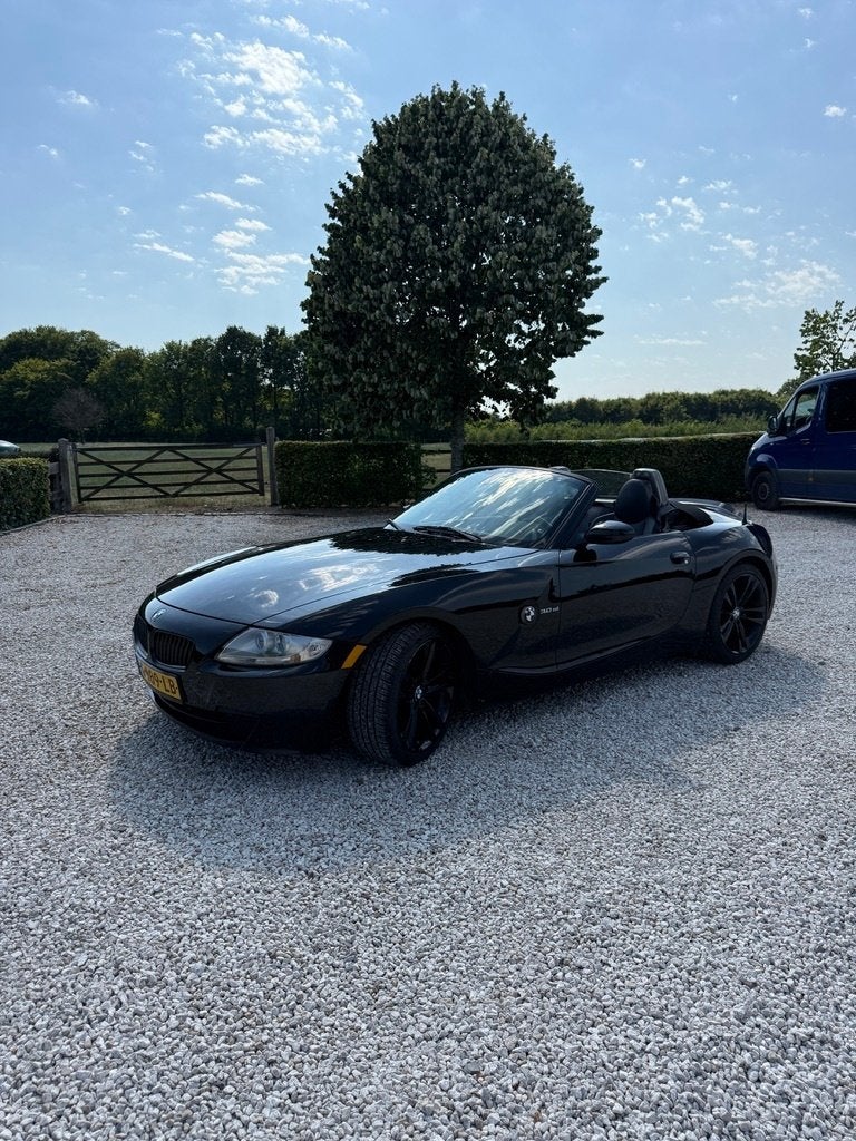 BMW Z4 3.0si 265PK Automaat | Hardtop | M-Sport | Vernieuwd, Auto's, Automaat, 1280 kg, Zwart, Cabriolet