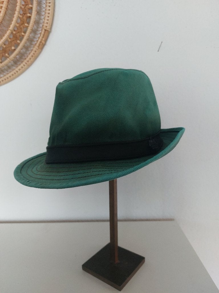 Hoed  groen Diesel trilby-hoed, Ophalen, 55 cm (S, 6⅞ inch) of minder, Hoed, Zo goed als nieuw