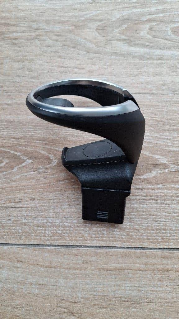 BMW  1 serie E8x  bekerhouder, Auto diversen, Auto-accessoires, Ophalen, Zo goed als nieuw