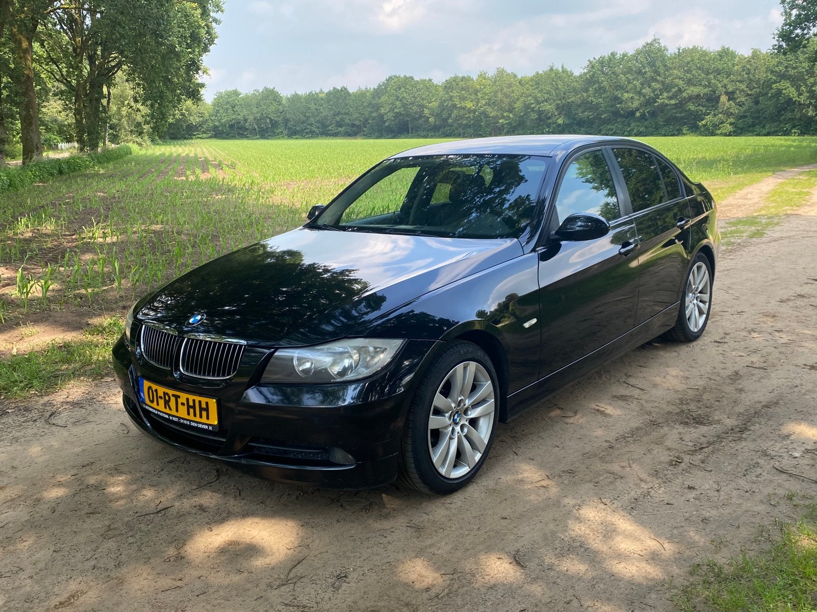 BMW 3-Serie 2.0 I 320 AUT 2005 Zwart, Auto's, BMW, 1995 cc, 4 cilinders, Zwart, Origineel Nederlands