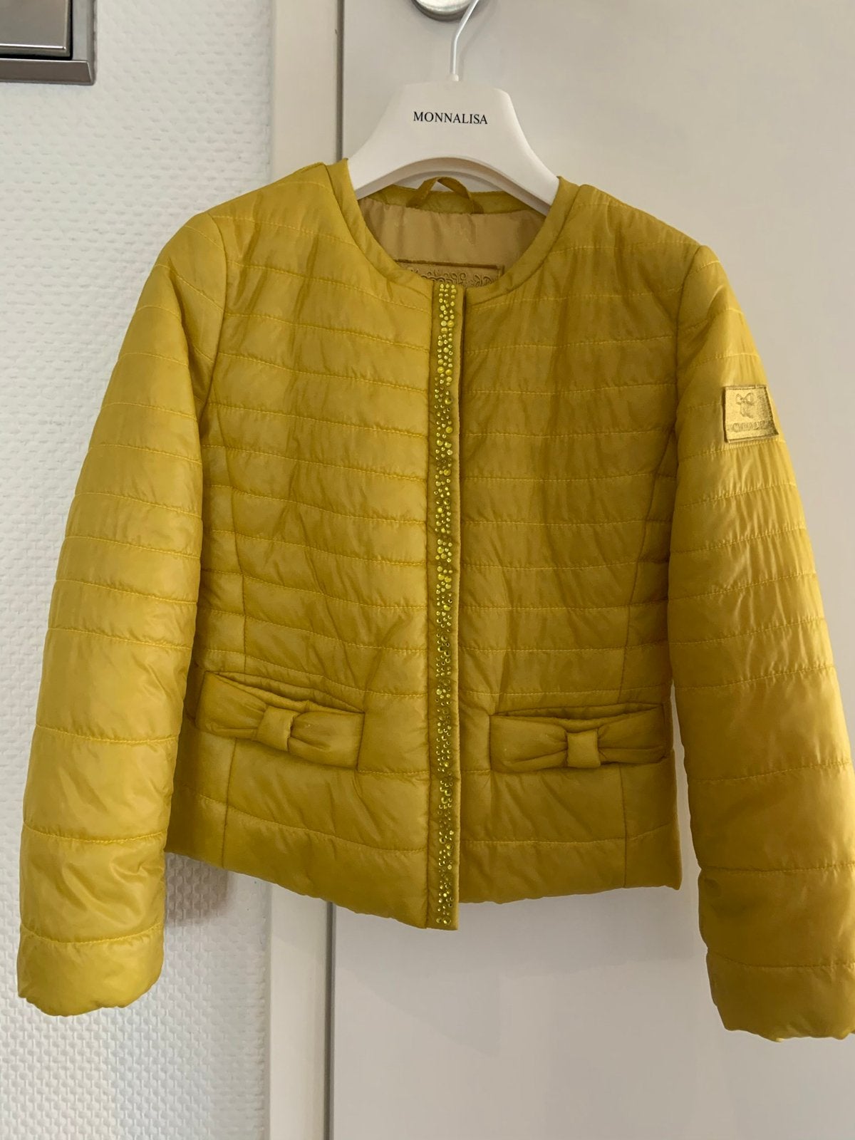 Monnalisa gewatteerd jasje met steentjes 8 jaar, Kinderen en Baby's, Ophalen of Verzenden, Zo goed als nieuw, Meisje, Jas