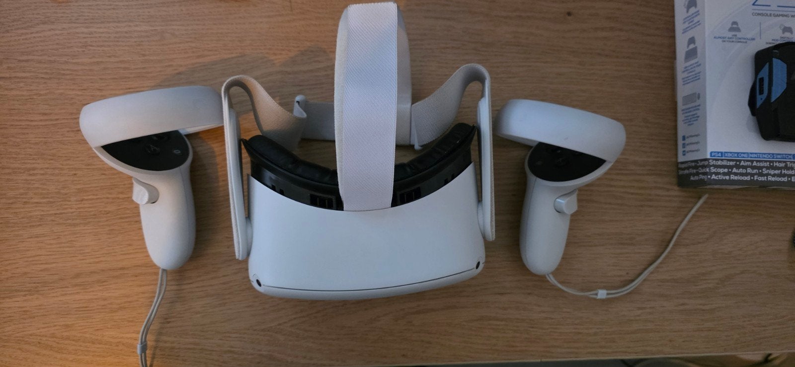 Meta Quest 2 64GB VR Bril + 2 Controllers, Ophalen of Verzenden, Gebruikt, VR-bril, Overige platformen