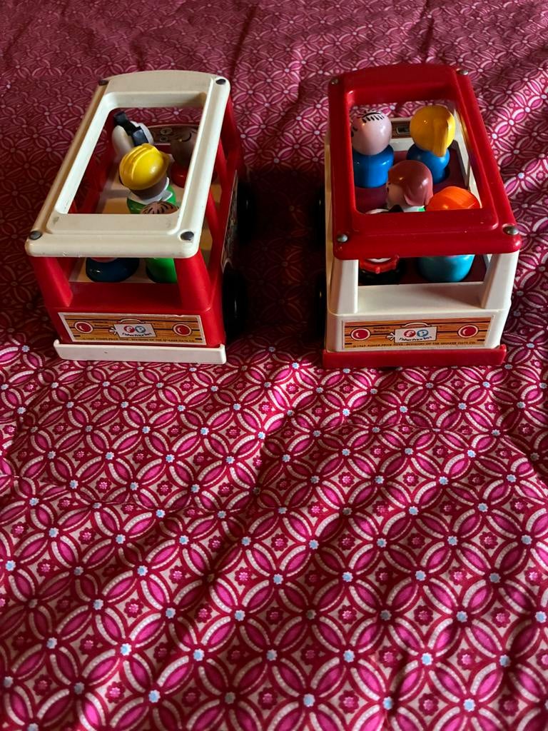 Fisher-Price Mini Busjes (2 stuks), Ophalen of Verzenden, Gebruikt, Auto of Voertuig