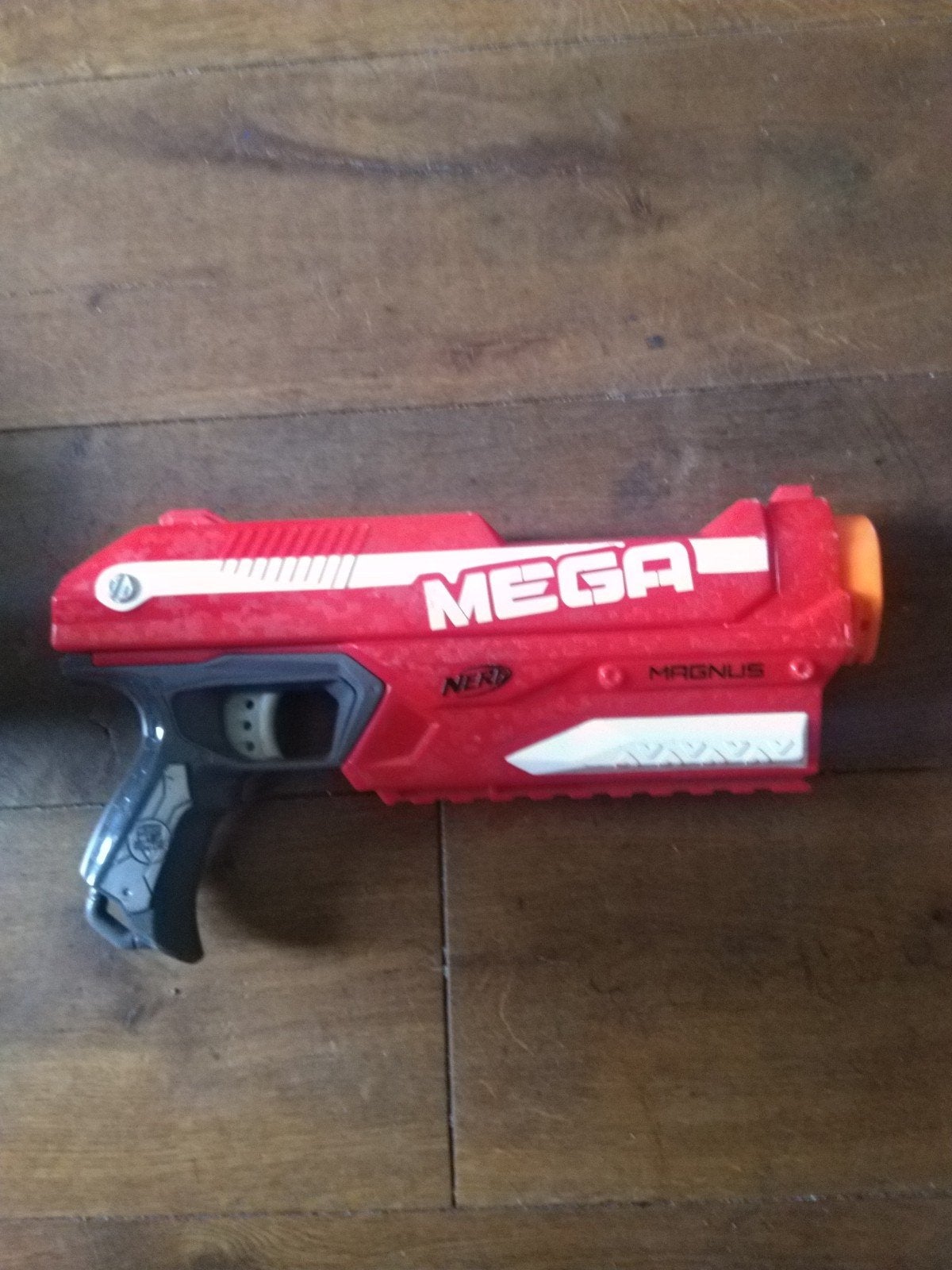 Nerf Mega Magnus Blaster - 33 cm, Ophalen of Verzenden, Gebruikt, Jongen of Meisje