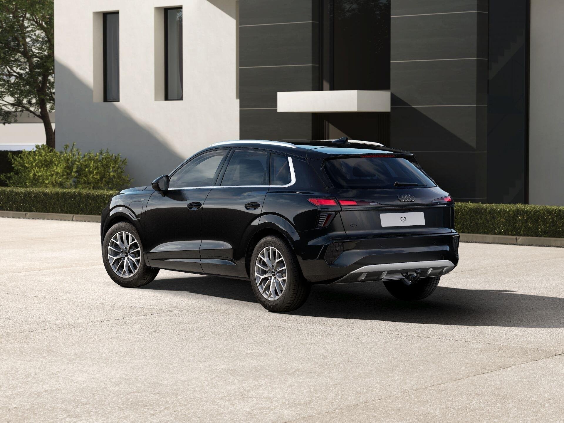 Audi Q3 1.5 e-hybrid 272pk Advanced edition | Velgen 18'' |, Auto's, 12 maanden, 1498 cc, 4 cilinders, 150 min
