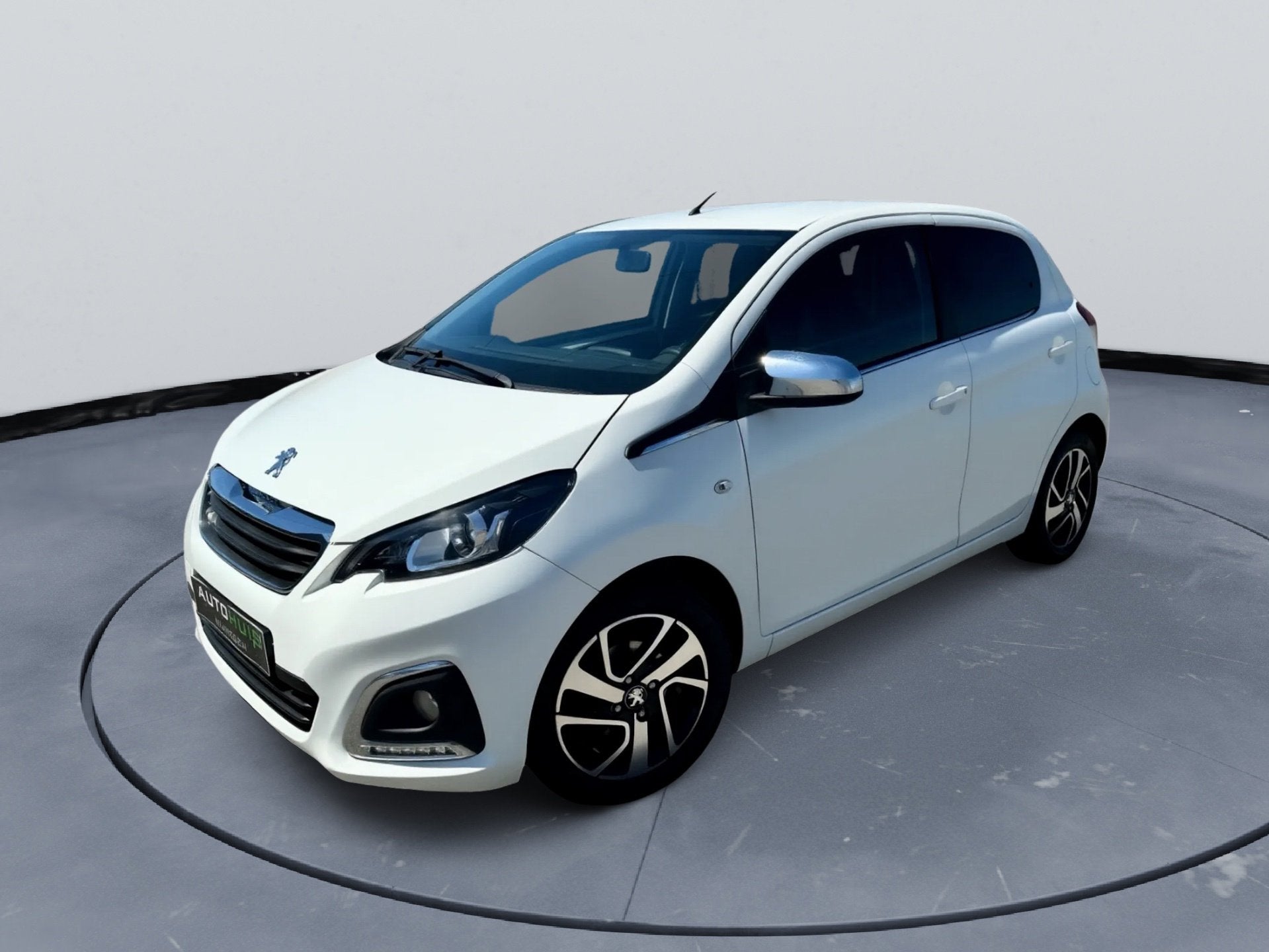 Peugeot 108 Peugeot 108 Collection 1.0 VTi Automaat Achterui, Auto's, Stof, Gebruikt, Wit, Bedrijf
