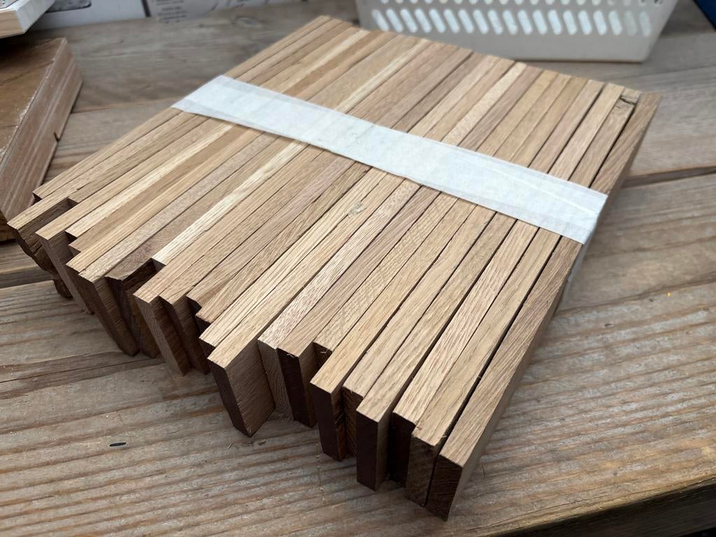 Eikenhouten latjes massief 25 cm - 25 stuks, Doe-het-zelf en Verbouw, Hout en Planken, Ophalen, Minder dan 25 mm, Eiken, Overige typen