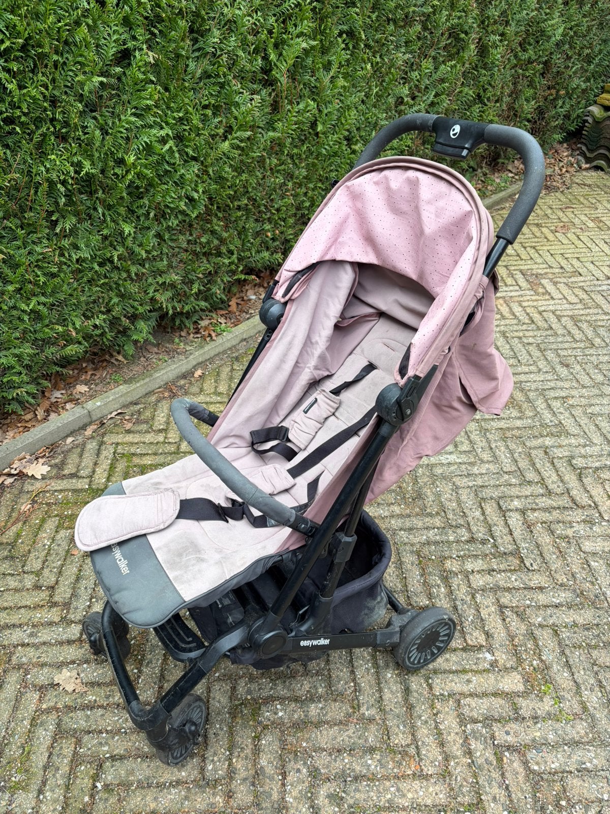 Easy walker buggy opvouwbaar (handbagage formaat), Ophalen, Gebruikt