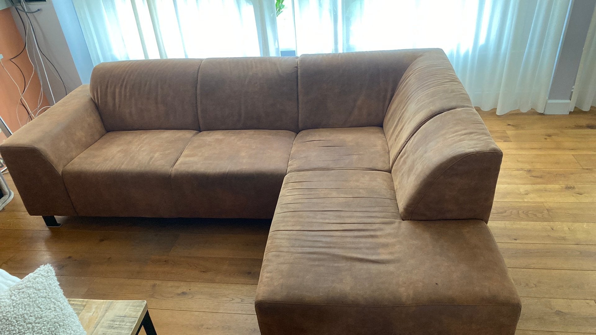 Comfortabele Hoekbank - Bruin Stof, 250 tot 300 cm, Gebruikt, Hoekbank, Ophalen of Verzenden