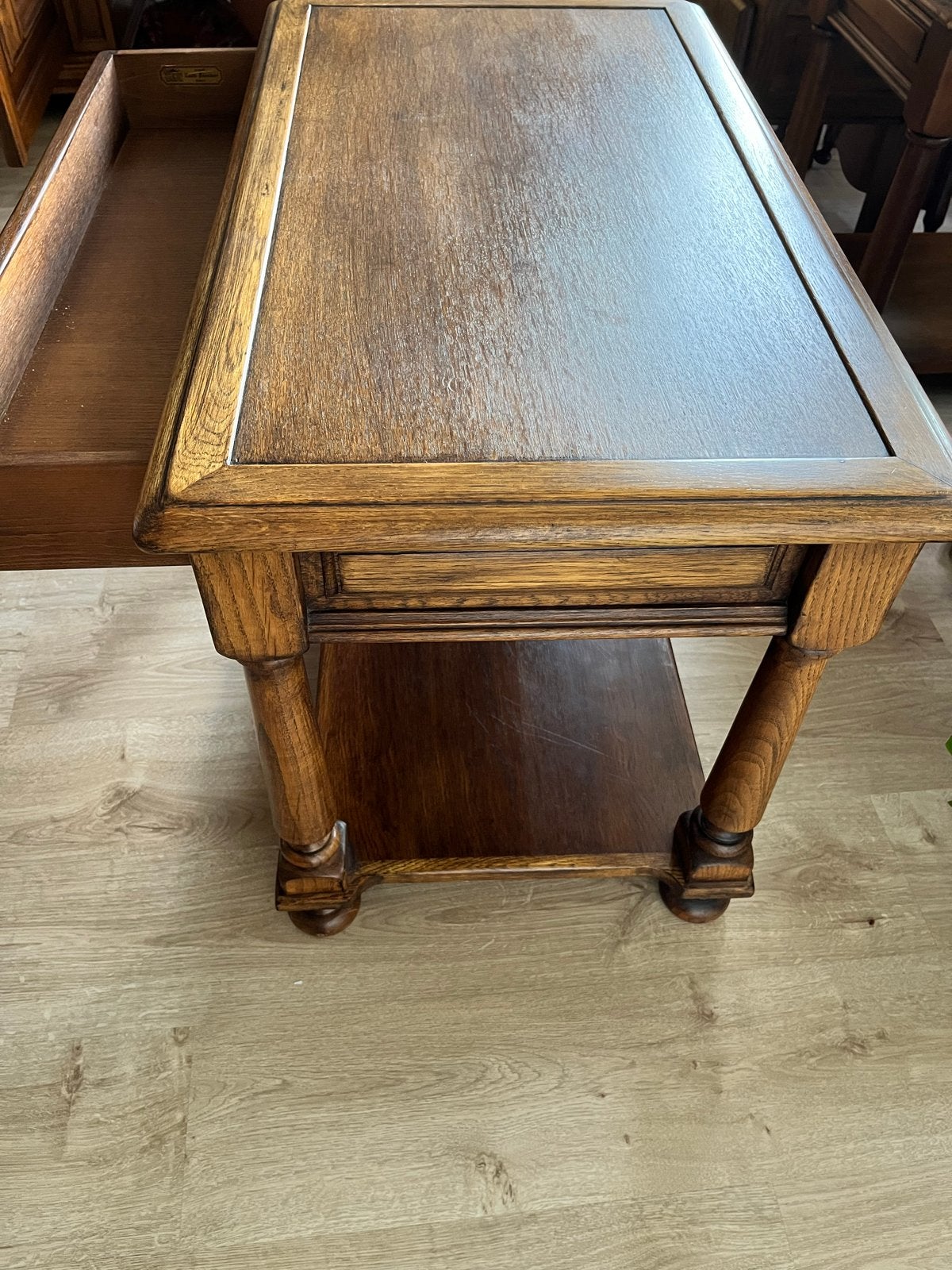 Massief eiken bijzettafel 91 br 51 diep 60 hoog met lade, Antiek en Kunst, Ophalen