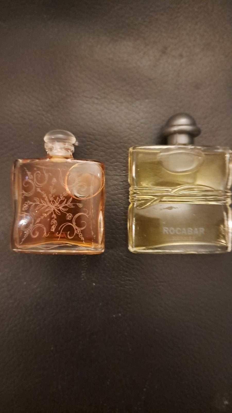 Kostbare en zeldzame 24.Faubourg van Hermes miniaturen., Verzamelen, Ophalen of Verzenden, Nieuw, Miniatuur, Gevuld