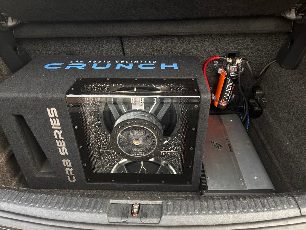 Crunch Subwoofer CRB Series met Quantum Versterker, Auto diversen, Ophalen of Verzenden, Gebruikt
