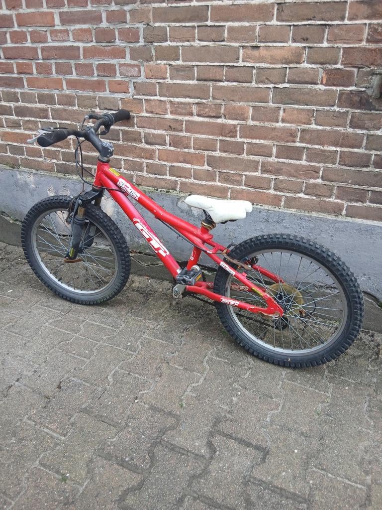 Jongensfiets (cross), Fietsen en Brommers, Fietsen | Crossfietsen en BMX, Ophalen, Gebruikt, Staal, Velgrem