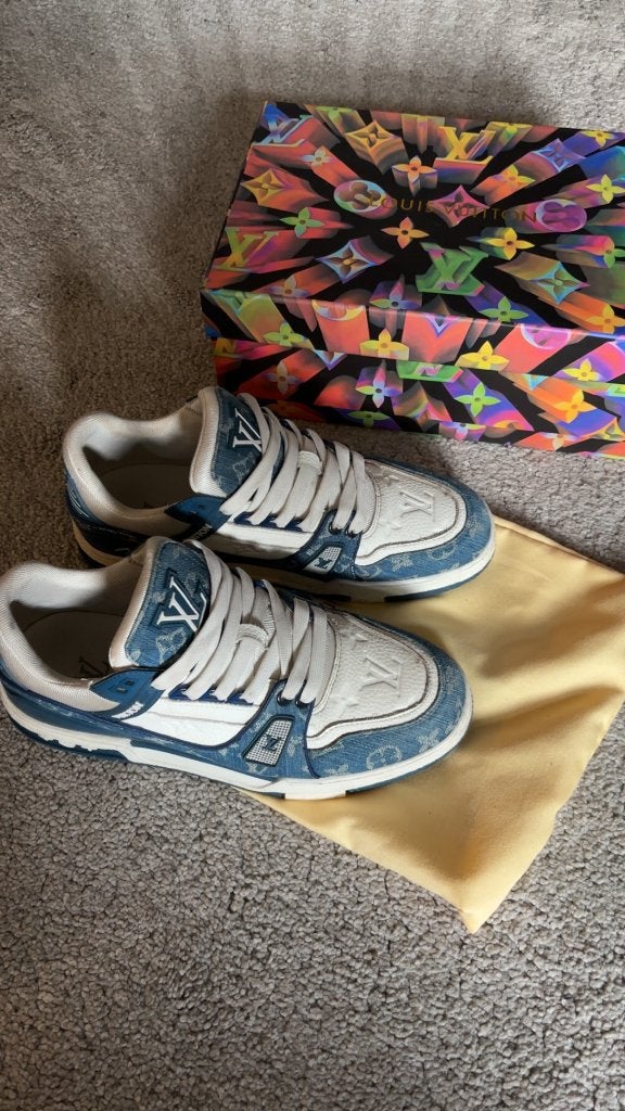 Lv Sneakers, Zwart, Ophalen of Verzenden, Sneakers of Gympen, Louis Vuitton