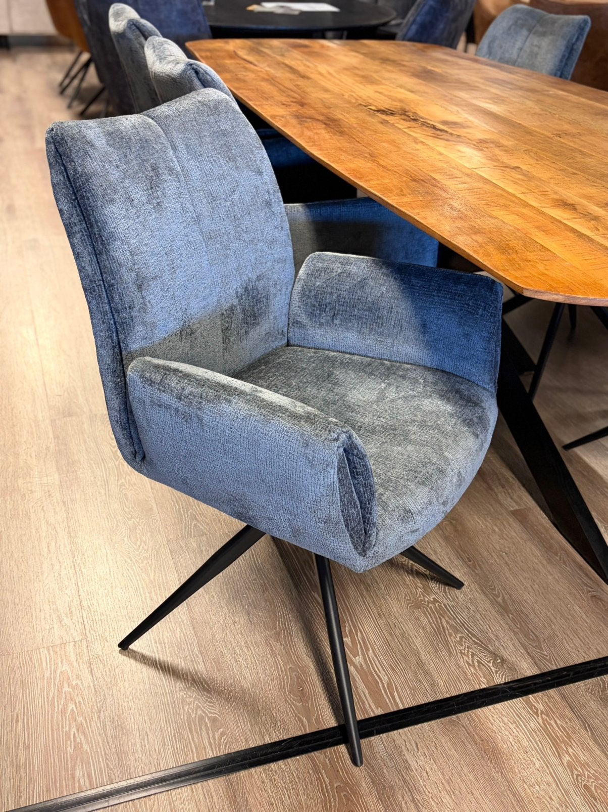 Nieuwe luxe eetkamerstoelen met memory draai Boucle Velvet, Huis en Inrichting, Ophalen, Nieuw, Leer, Eetkamerstoelen stoel eettafelstoelen draaistoelen stoelen