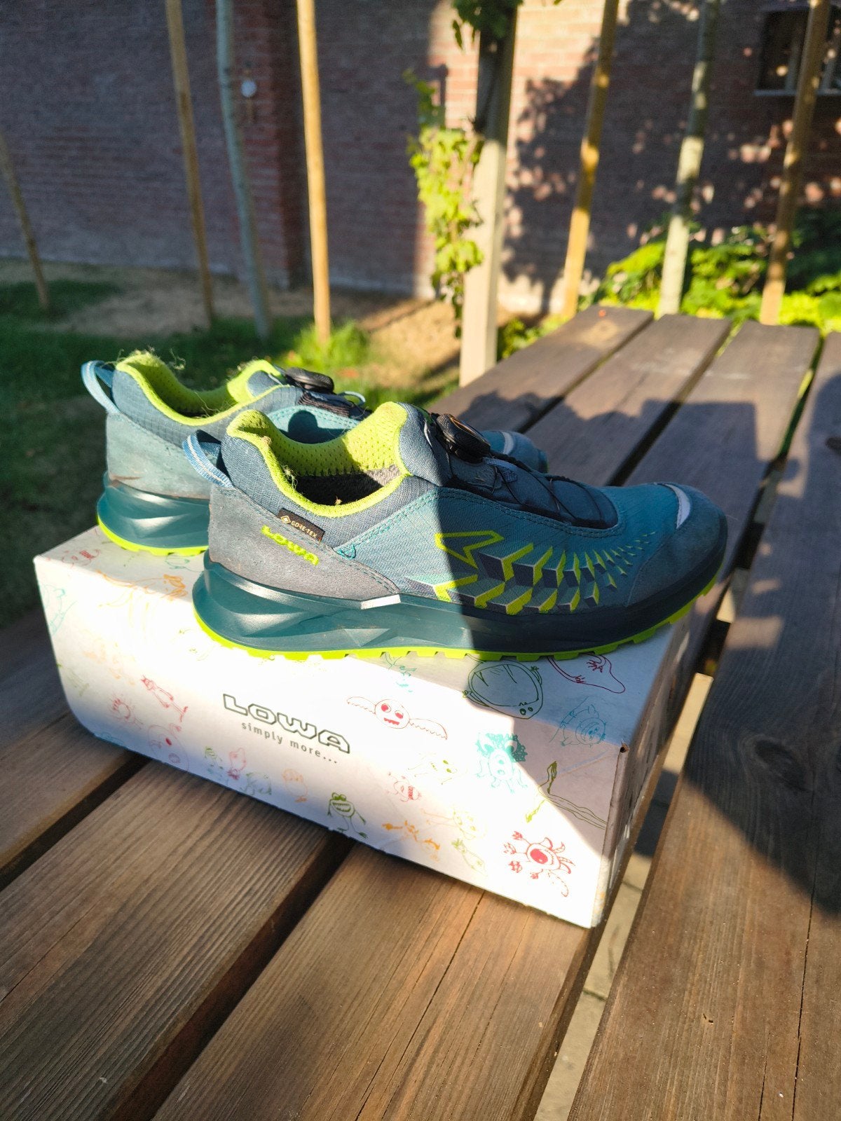 Lowa bergschoenen maat 39 - Zo goed als nieuw, Ophalen of Verzenden