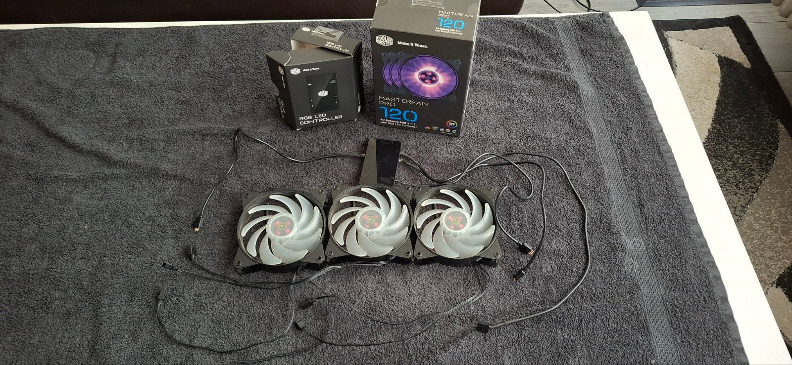 Coolermaster masterfan pro 120 AB RGB fans set, Computers en Software, Computerkoelers, Ophalen of Verzenden, Zo goed als nieuw