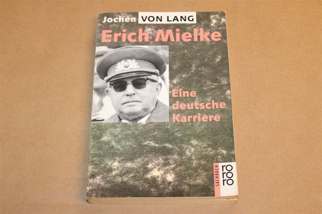 Erich Mielke — Jochen von Lang, DDR Stasi-Chef Biografie, Boeken, Geschiedenis | Wereld, Ophalen of Verzenden, Gelezen, Europa