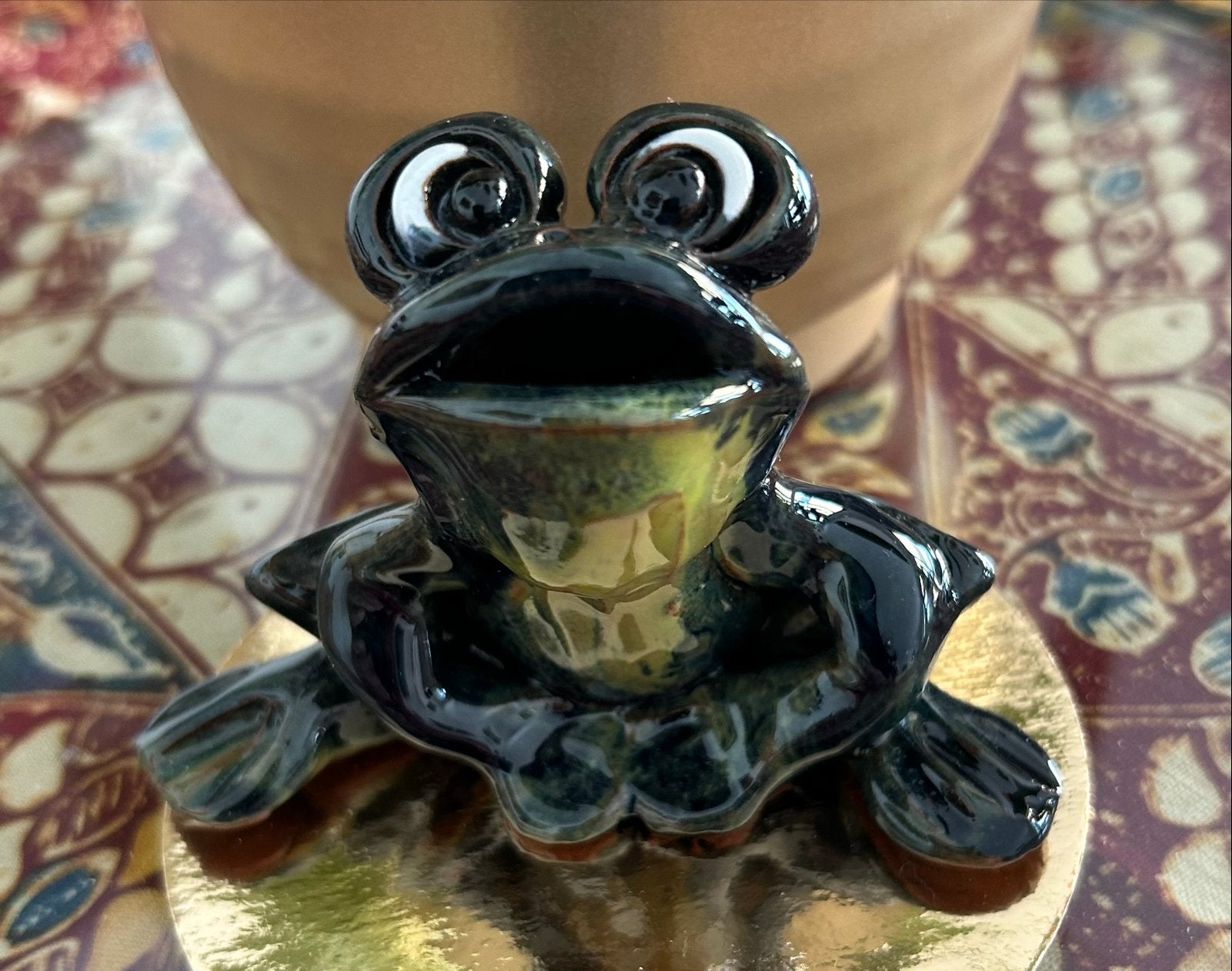Handgemaakte keramische kikker uit Beieren, Antiek en Kunst, Antiek | Keramiek en Aardewerk, Ophalen of Verzenden