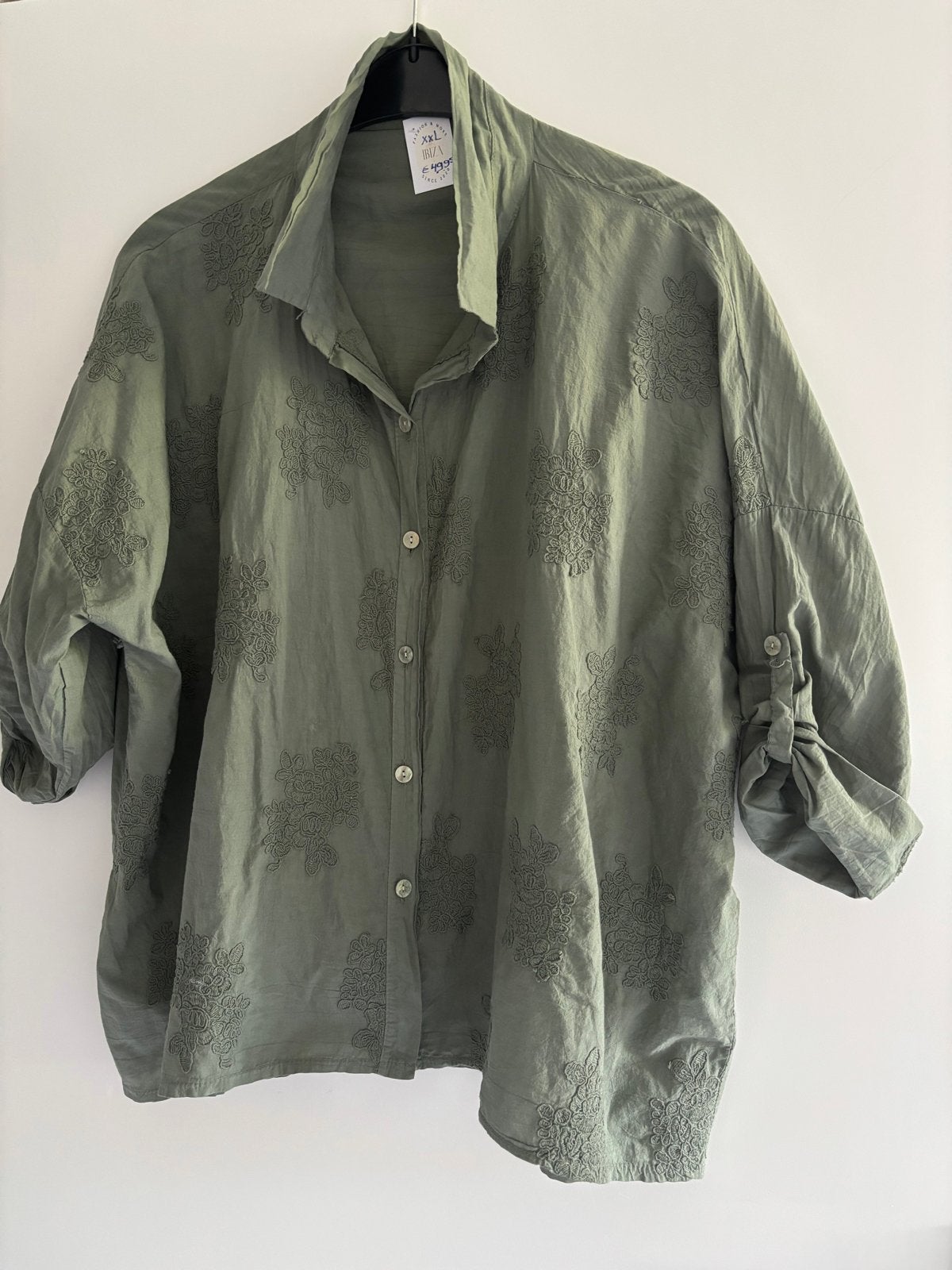 Groene blouse met borduursels - Ibiza Fashion, Kleding | Dames, Ophalen of Verzenden, Nieuw, Maat 46/48 (XL) of groter, Groen