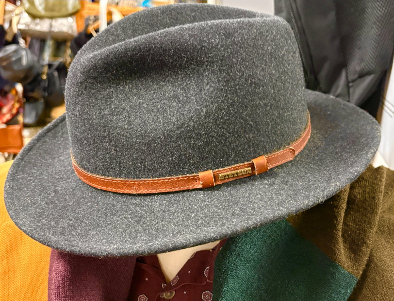 Stetson Hoed - Grijs met Leren Band, Kleding | Heren, Ophalen of Verzenden, Zo goed als nieuw, Hoed