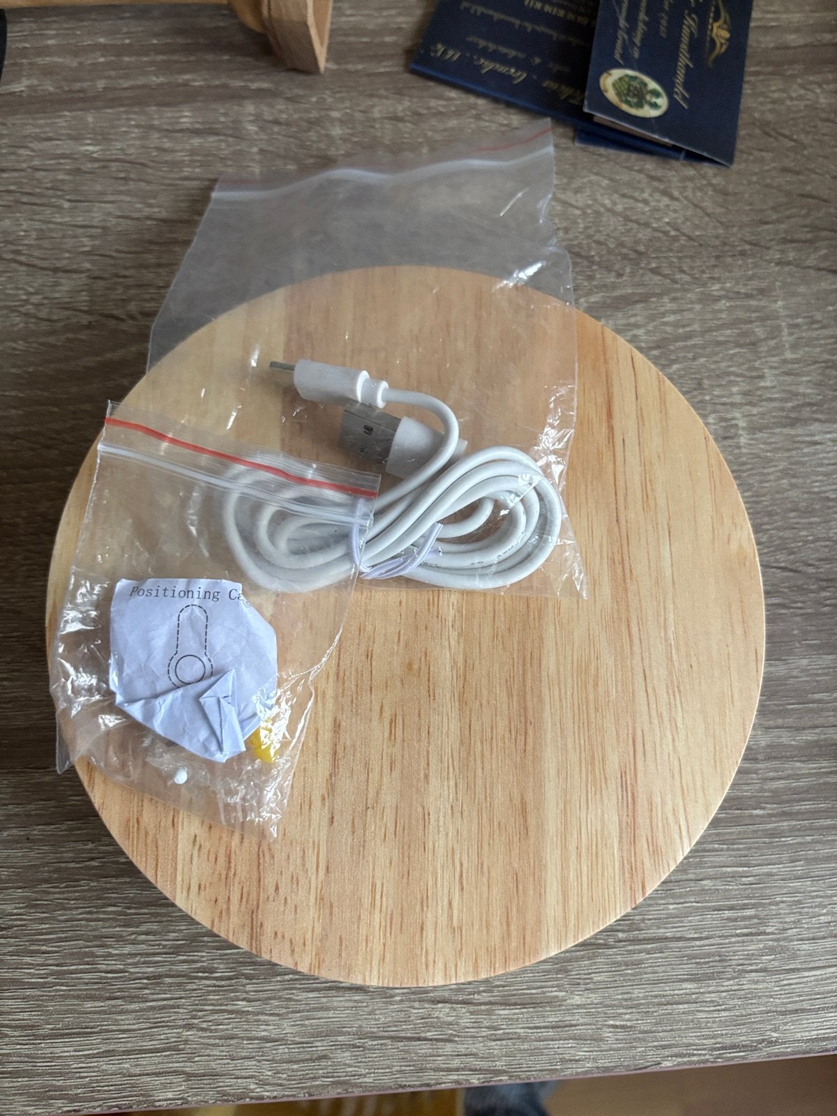 Oplaadbare Houten Wandlamp - Sfeervolle LED Verlichting, Nieuw, Overige fittingen, Overige merken, Inclusief lichtbron