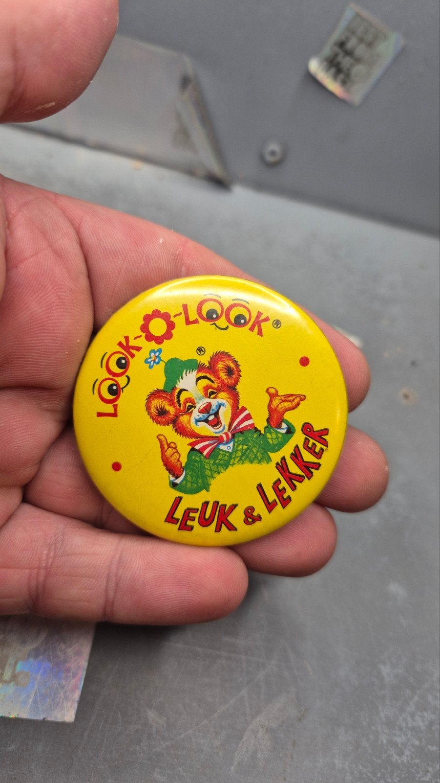 Vintage Look-O-Look Button - Leuk & Lekker, Ophalen of Verzenden