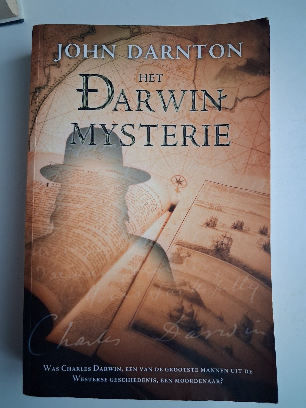 Het Darwin Mysterie, Ophalen of Verzenden, Zo goed als nieuw