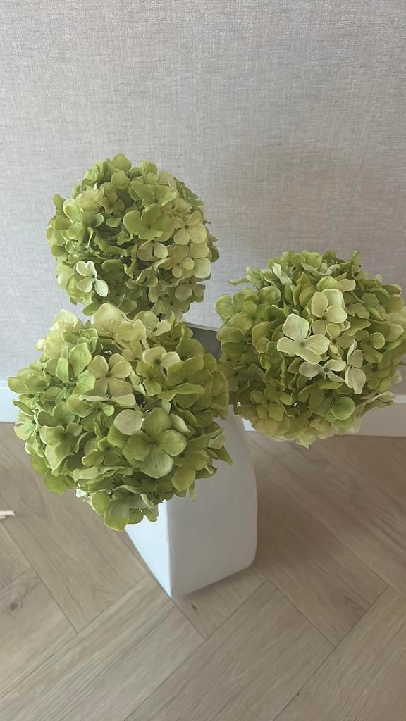 Silk ka Horstensia, Huis en Inrichting, Woonaccessoires | Kunstplanten en Kunstbloemen, Ophalen of Verzenden, Zo goed als nieuw