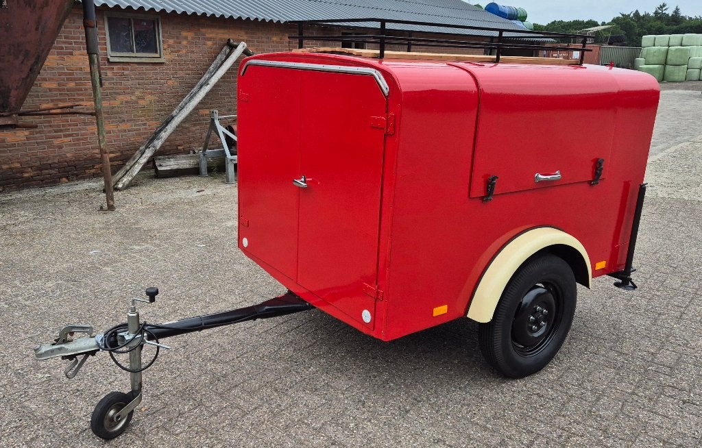 Oldtimer Aanhangwagen Foodtruck/Vakantieaanhangwagens, Ophalen, Gebruikt