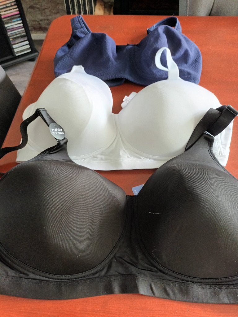3 Nieuwe prothese bh's maat 90D, Meerdere merken, Ophalen, Overige kleuren, BH