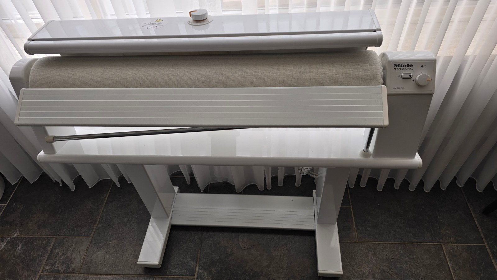 miele professional HM16-83 strijkmachine strijk mangel stri, Ophalen of Verzenden