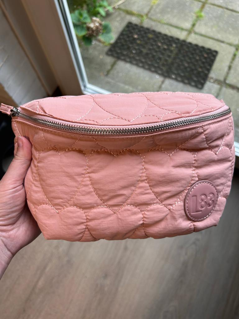 Lot83 Roze Crossbody Tas - Nieuw met Hartjes Design, Verzenden, Nieuw, Roze, Schoudertasje
