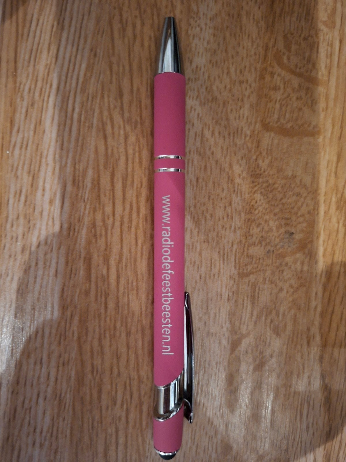Pen roze Radio De Feestbeesten, Overige merken, Balpen, Nieuw, Ophalen of Verzenden