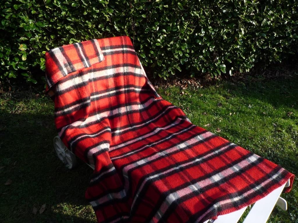 wollen ruiten deken 210 x 165 cm 1pers, Huis en Inrichting, Woonaccessoires | Plaids en Woondekens, Ophalen of Verzenden, Gebruikt