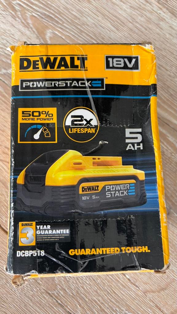 DEWALT POWERSTACK 18V 5AH Accu DCBP518 - Nieuw in doos, Ophalen of Verzenden, Nieuw, Overige typen