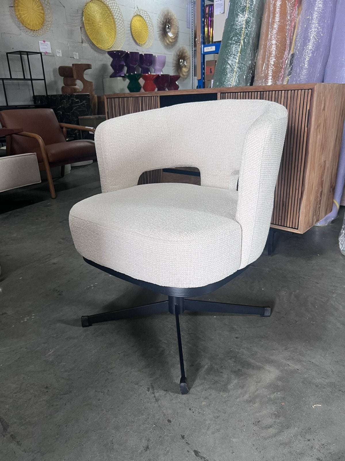 DÉJA Living Eetkamerstoel Léo Beige | Van €249, nu voor, Nieuw, Ophalen of Verzenden, DÉJA Living, Metaal