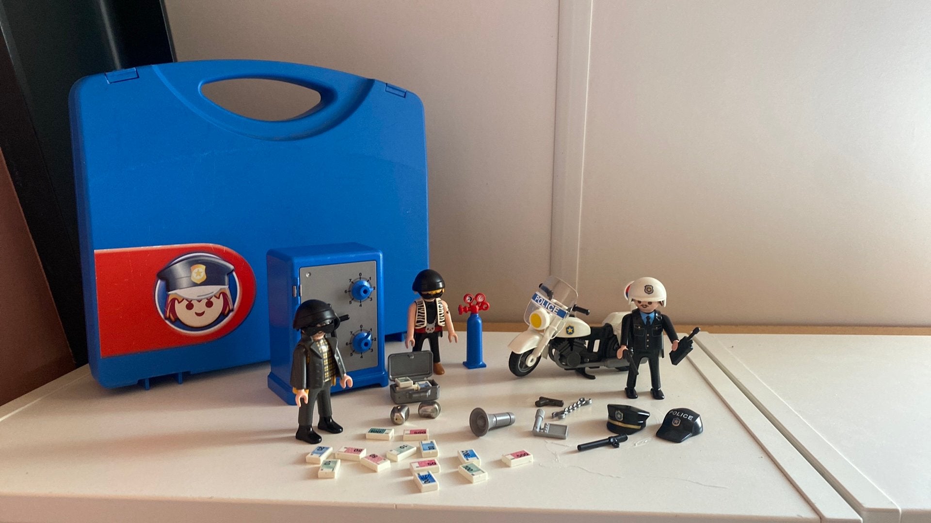 Playmobil politie meeneemkoffer met extra's nummer 5891, Gebruikt, Complete set, Overige typen, Ophalen of Verzenden