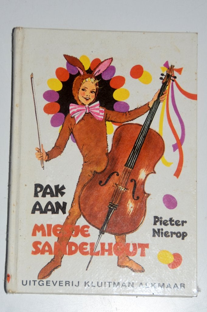 Pak aan, Miesje Sandelhout - Pieter Nierop, Boeken, Verzenden, Gelezen, Fictie algemeen