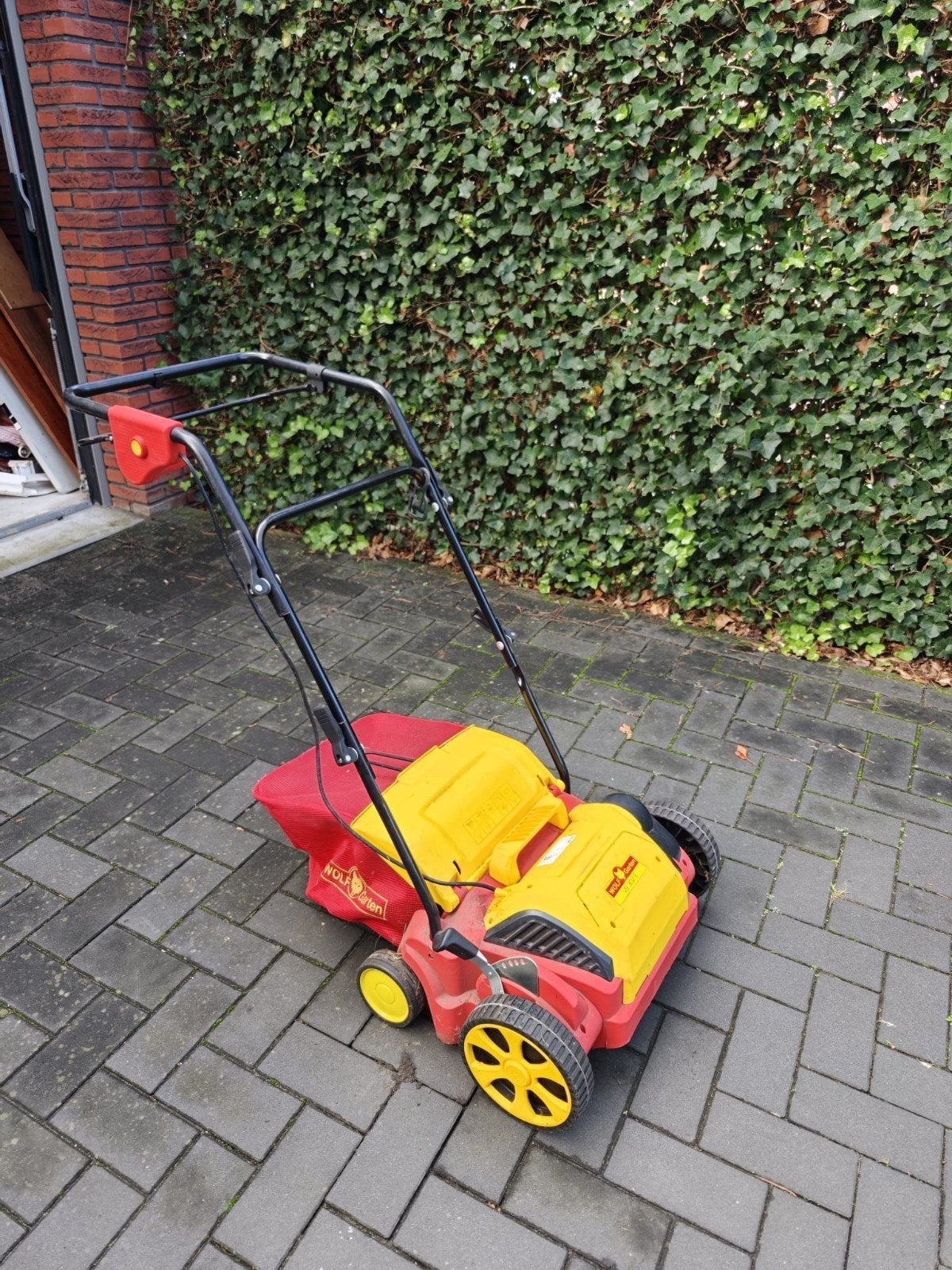 Wolf Garten VS 302 E Verticuteermachine, Ophalen of Verzenden, Gebruikt, Elektrische grasmaaier, Wolf Garten