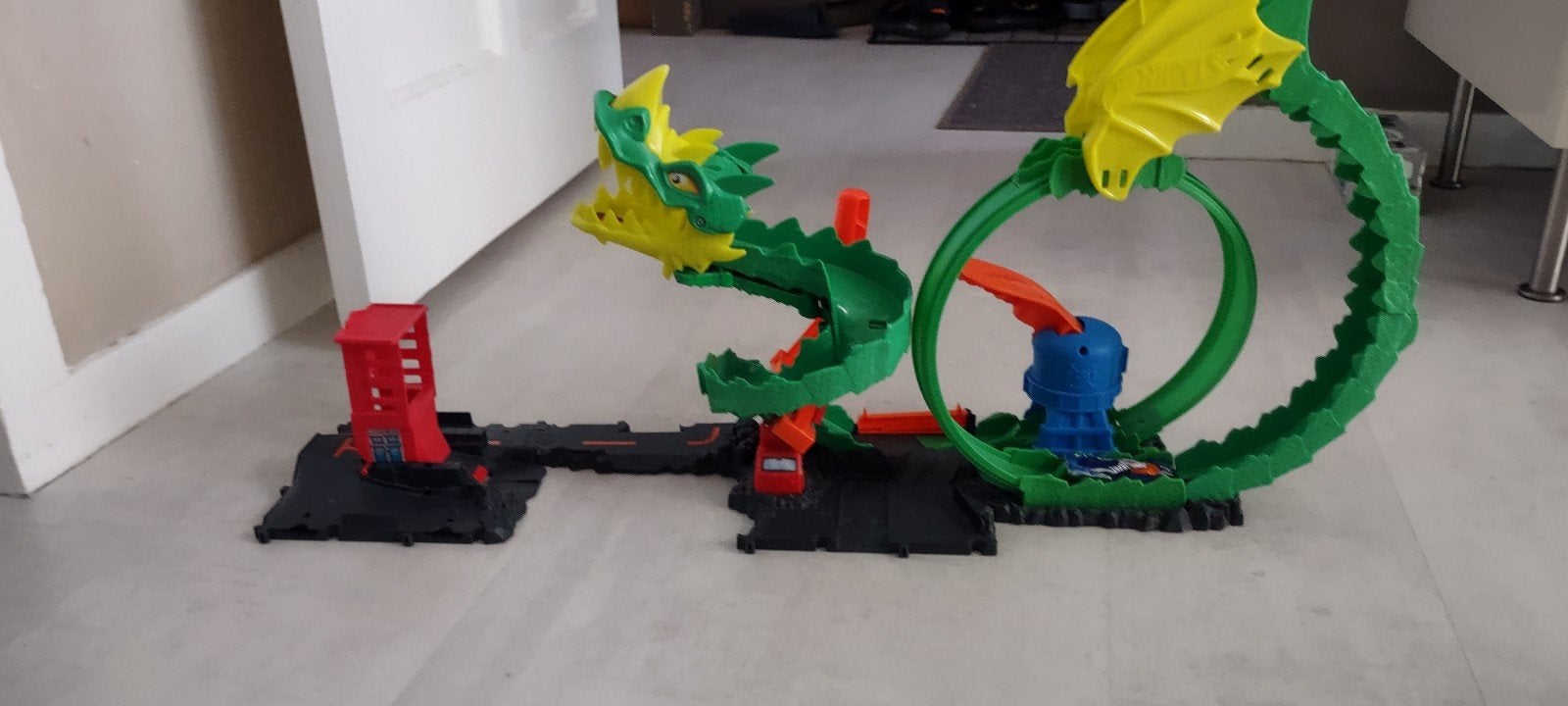 3 delige draken Hot Wheels, Ophalen of Verzenden, Zo goed als nieuw