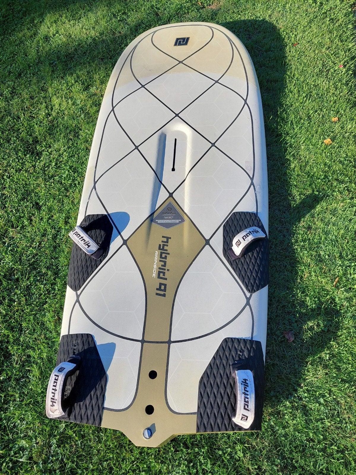 Patrik Hybrid 91 Airinside light wind vin/foil board, Watersport en Boten, Windsurfen, Ophalen, Minder dan 250 cm, 8 m² of meer