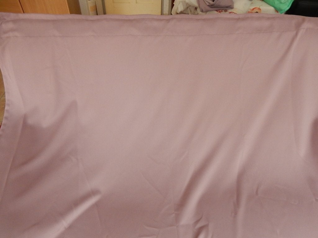 2 Verduisterende IKEA gordijnen van 300 cm h en elk 144 cm b, Gebruikt, 300 cm, 144 cm, Ophalen of Verzenden