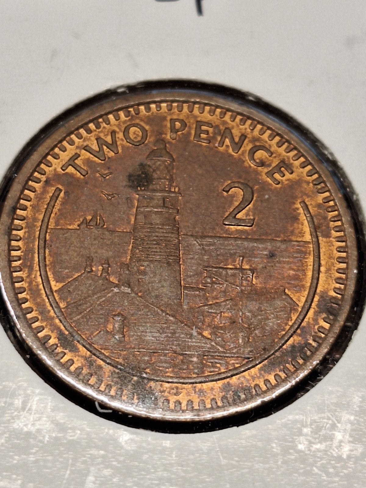 Gibraltar 2 pence 1988ab, Postzegels en Munten, Ophalen of Verzenden, Overige landen